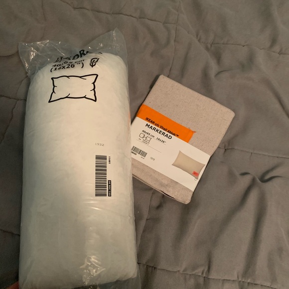 IKEA x Virgil Abloh pillow - Picture 5 of 5